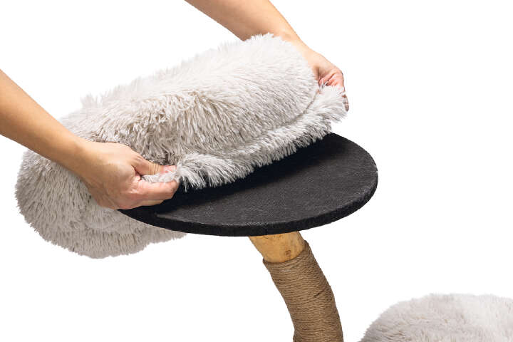 Designed by Lotte Kratzbaum Zora